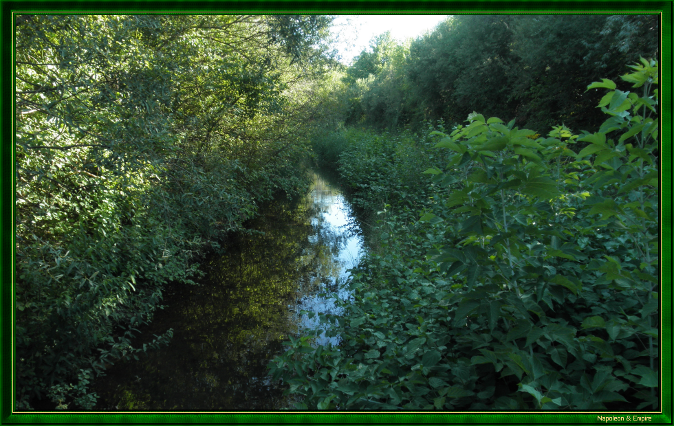 The Floßgraben stream in Stöntzsch