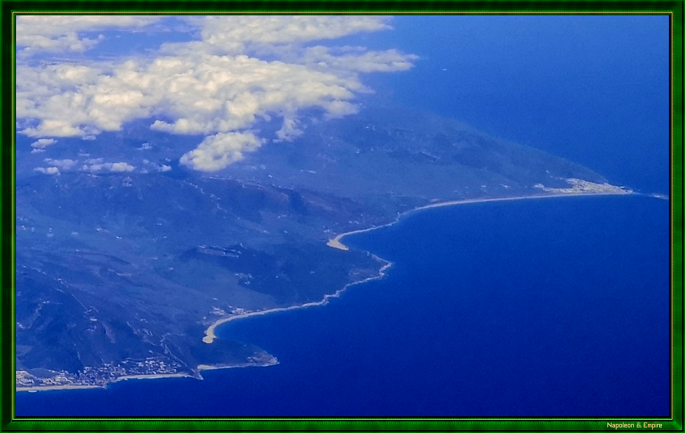 Vue aérienne du détroit de Gibraltar