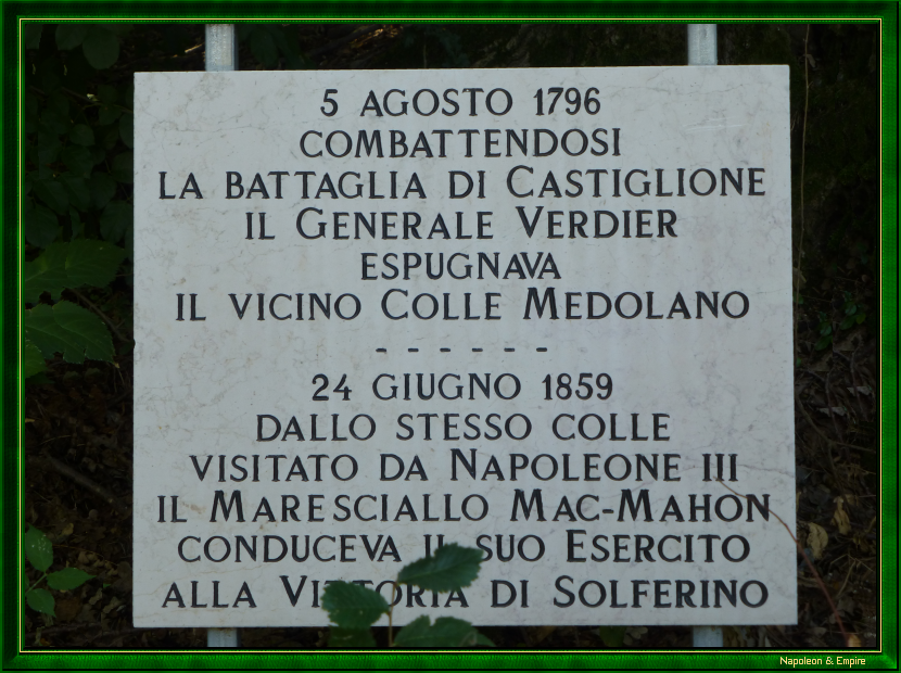 Plaque au pied du Monte Medolano
