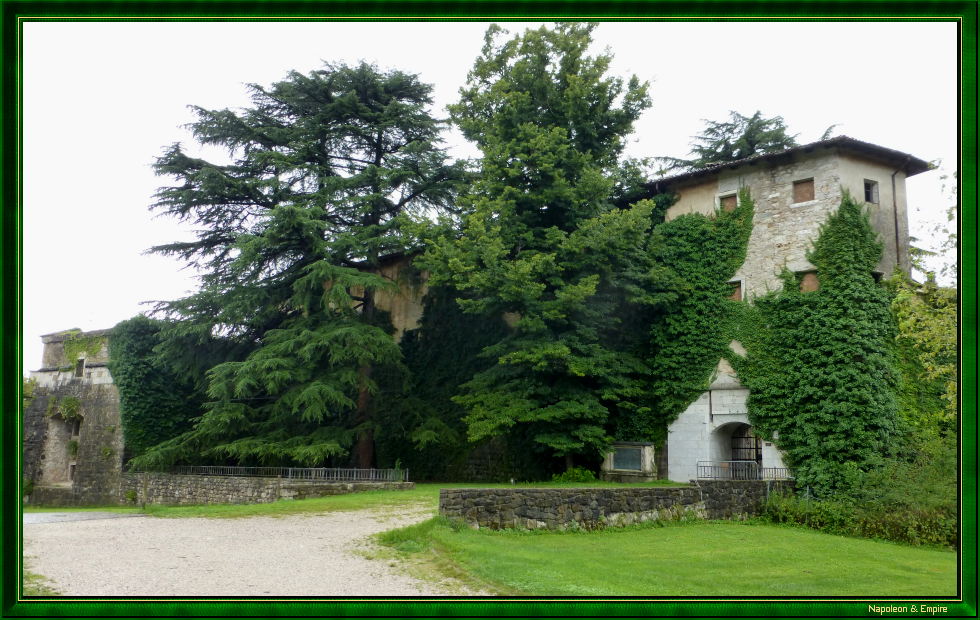 Gradisca Castle, view 1