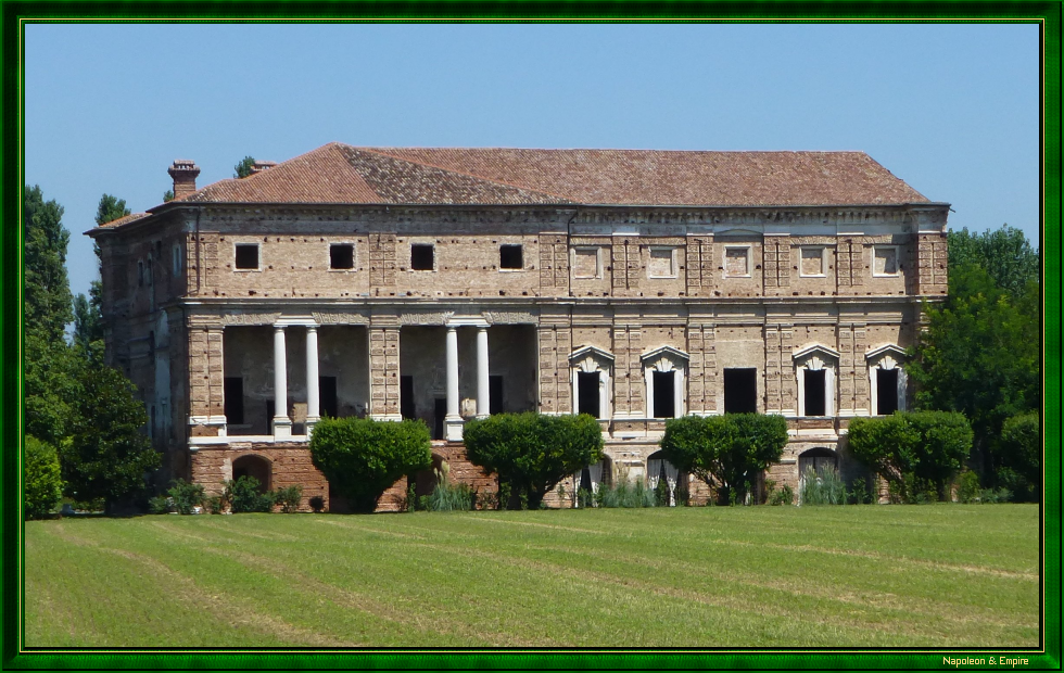 Villa de La Favorita, view 3