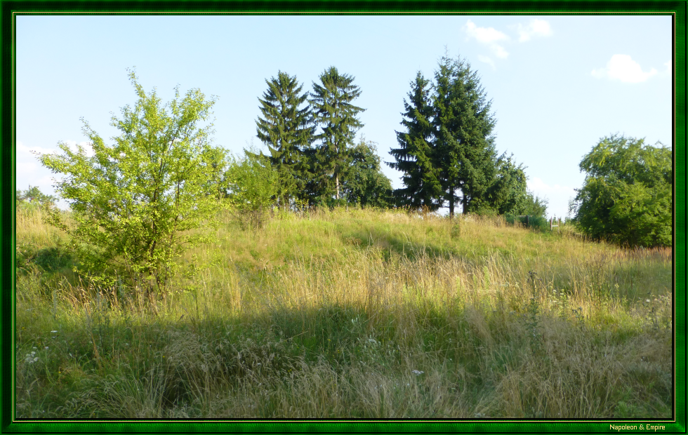 Eylau battlefield: the mound of the 14th regiment