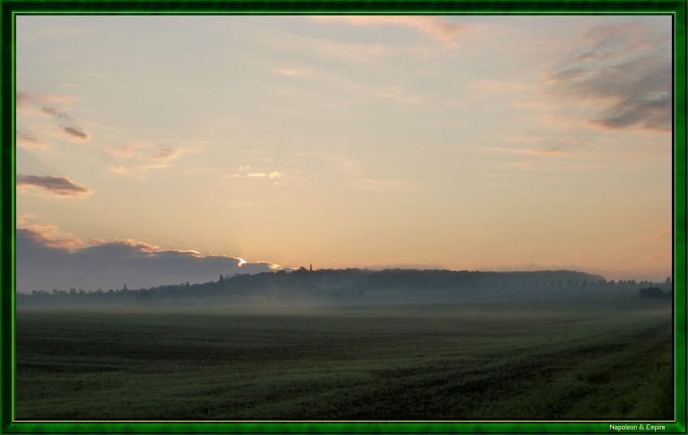 Lever de soleil sur le plateau de Pratzen (vue numéro 2)