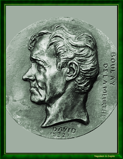"Antoine Jacques Claude Joseph Boulay de La Meurthe". Détail d'un médaillon en bronze réalisé en 1832 par Pierre-Jean David d'Angers (1788-1856).