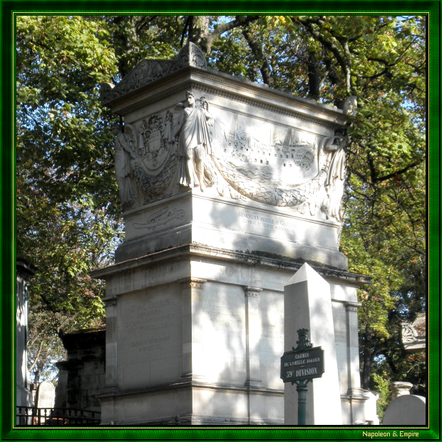Tombe de Denis Decrès